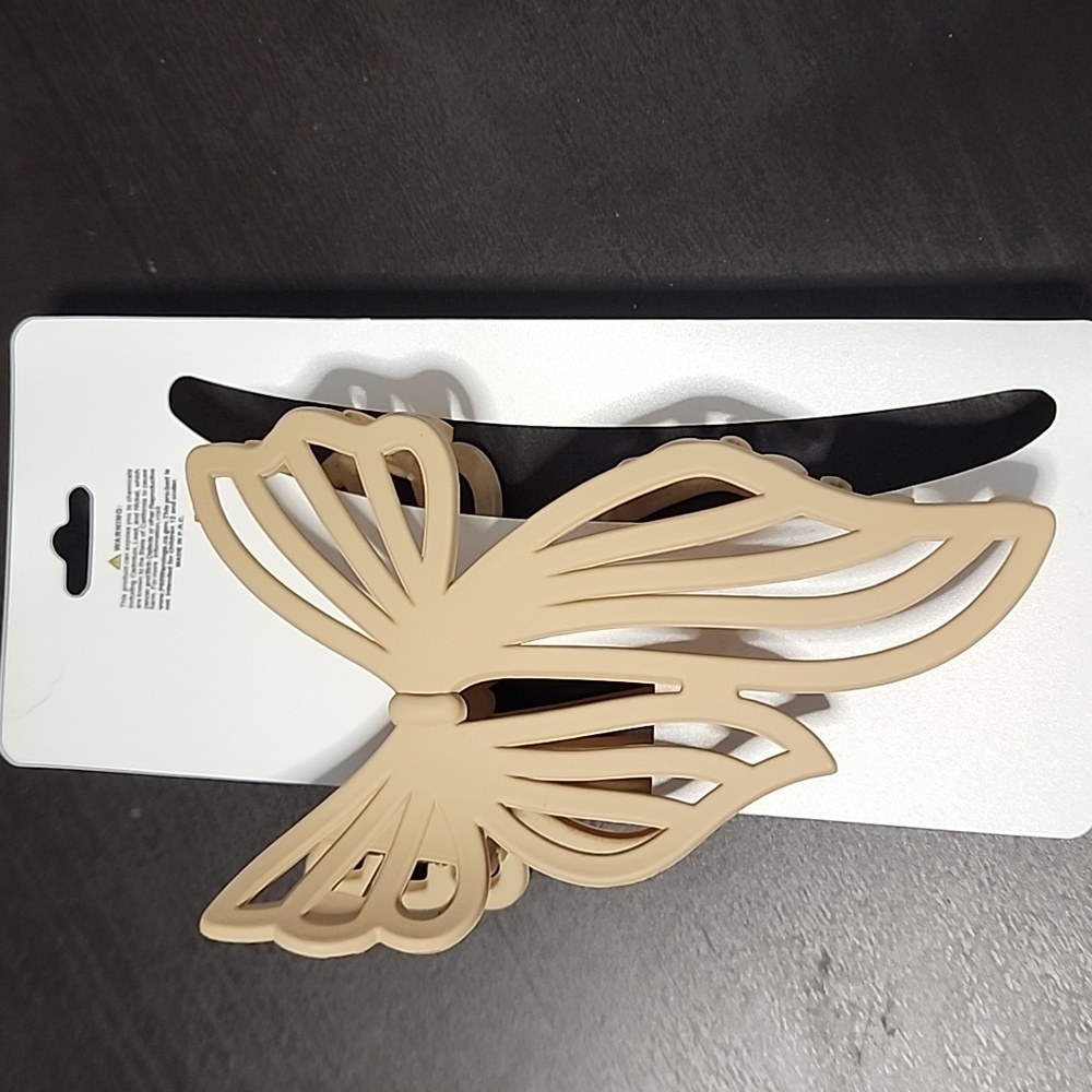 Tan Ribbon Bow Hair Clip - Picture 2 of 3